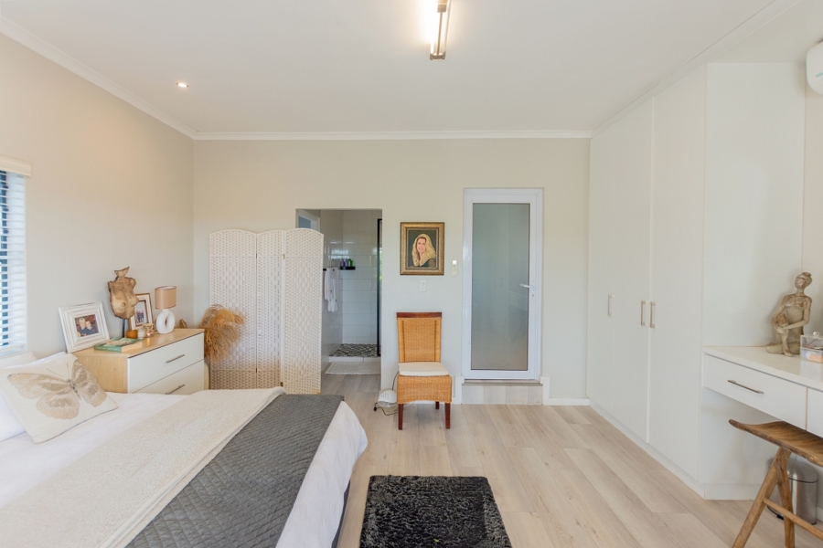 9 Bedroom Property for Sale in Olifantskop Western Cape